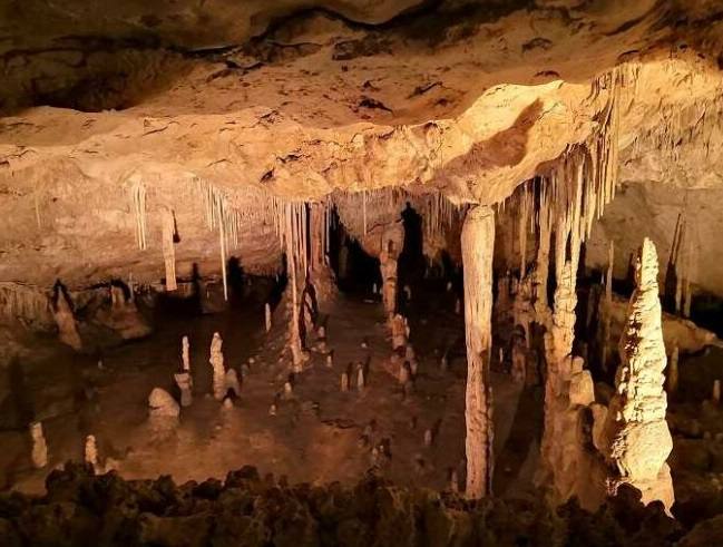 stalagmiten-stalaktiten-mallorca