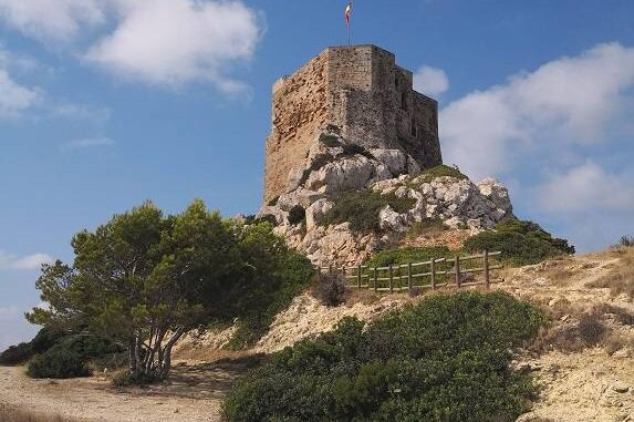 castell-de-cabrera