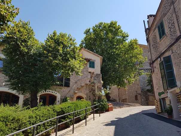 altstadt-valldemossa-mallorca