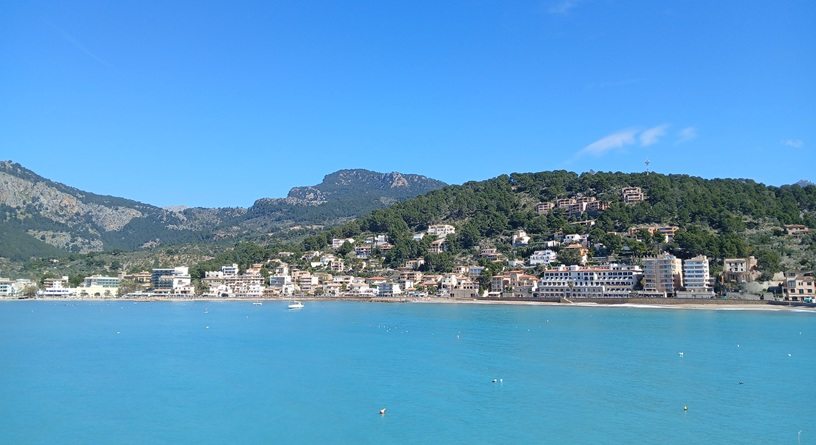 mallorca-port-de-soller-panorama